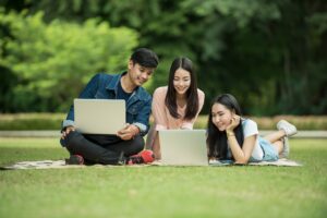 Read more about the article How to Learn English Fast and Easy
